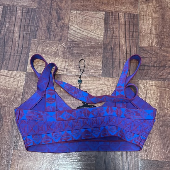 Bcbg cropped halter top - Picture 2 of 5